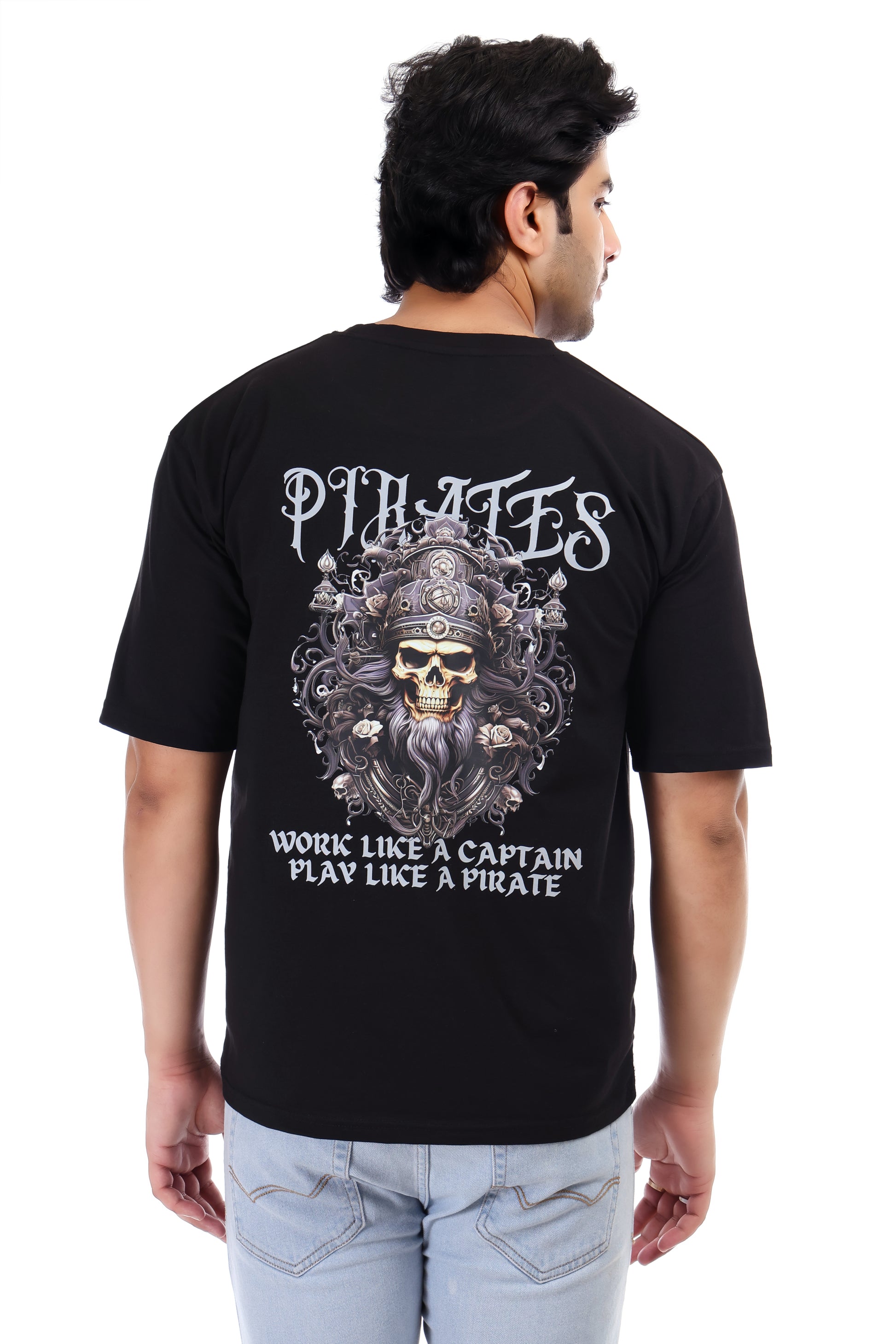 Men's Pirates Printed Oversized Round Neck T-shirt