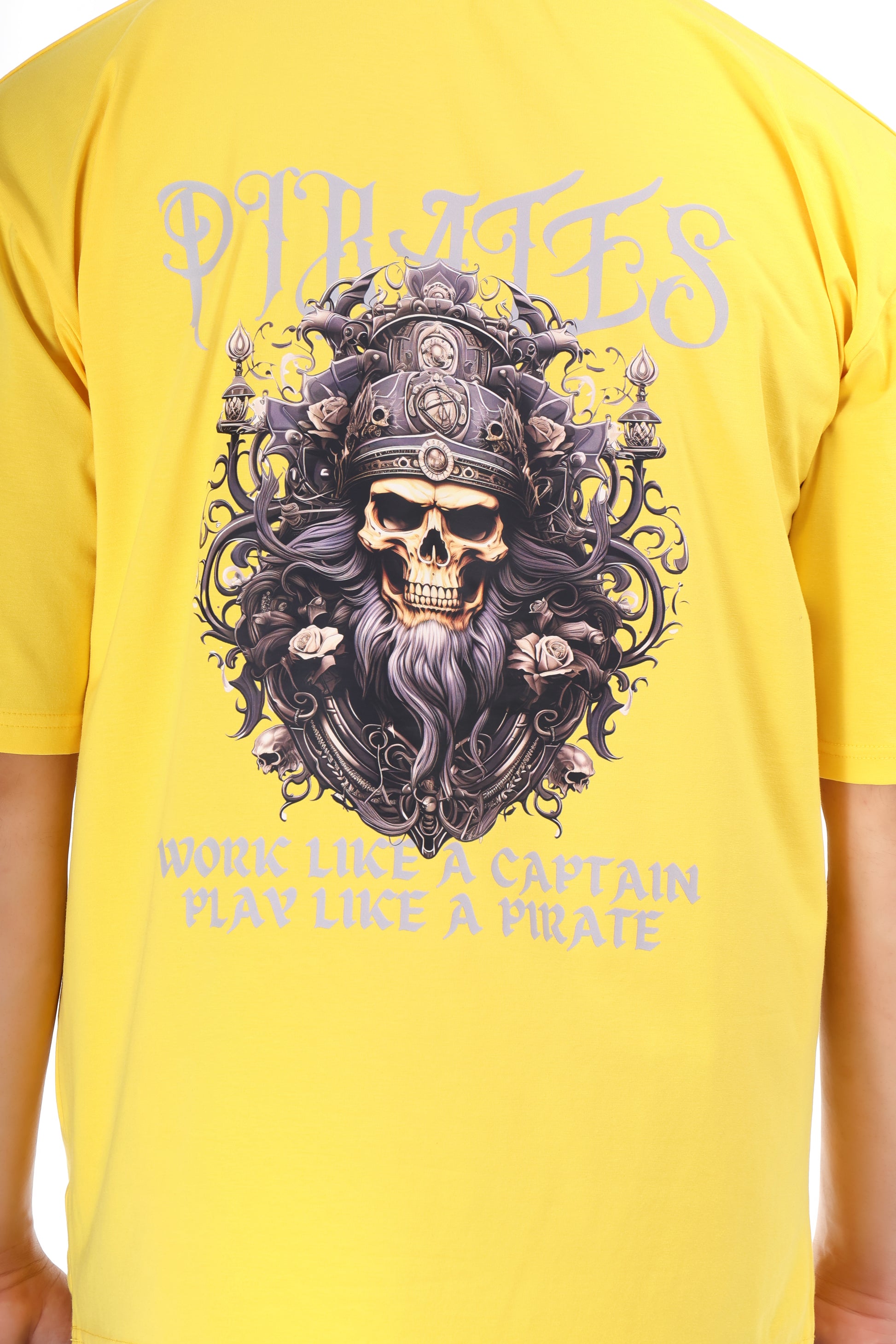 Men's Pirates Printed Oversized Round Neck T-shirt