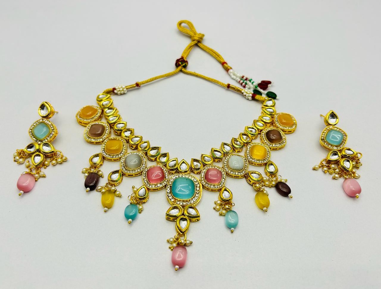 Kundan Gold Tone Stone Necklace with Earring Set