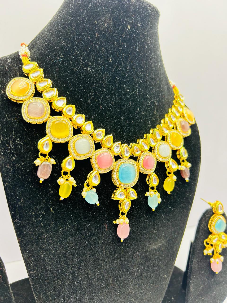 Kundan Gold Tone Stone Necklace with Earring Set