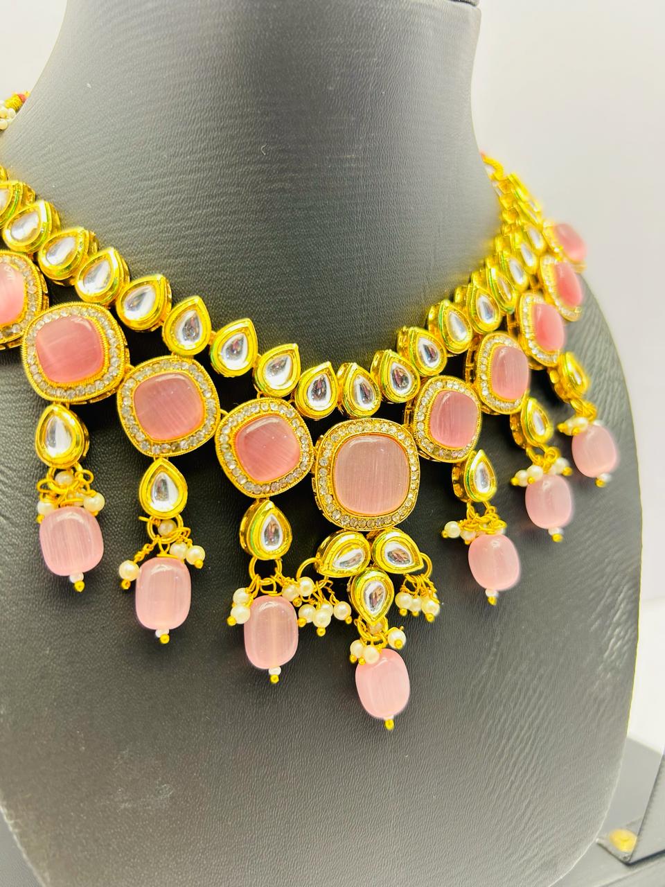 Kundan Gold Tone Stone Necklace With Earring Set