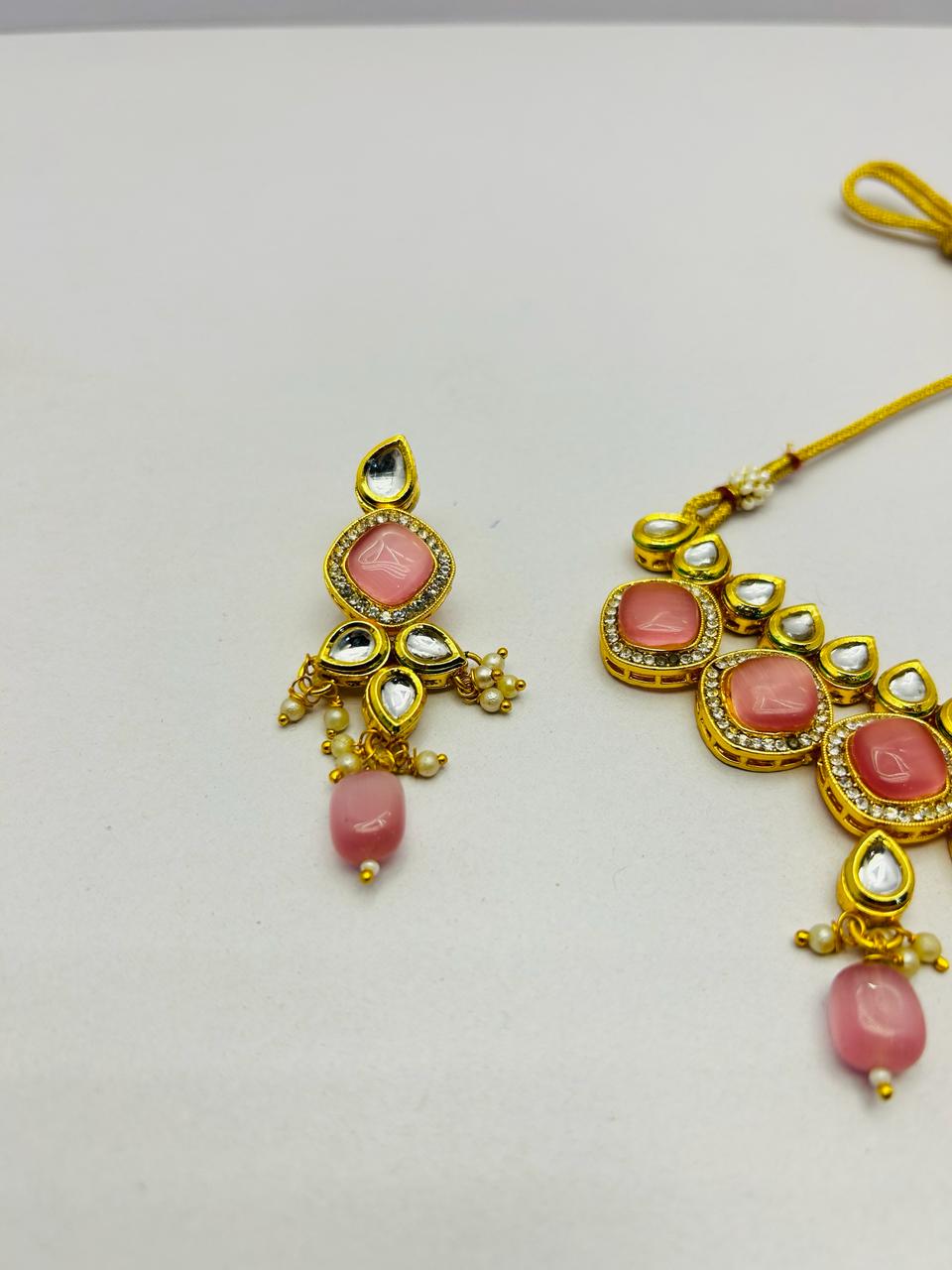 Kundan Gold Tone Stone Necklace With Earring Set